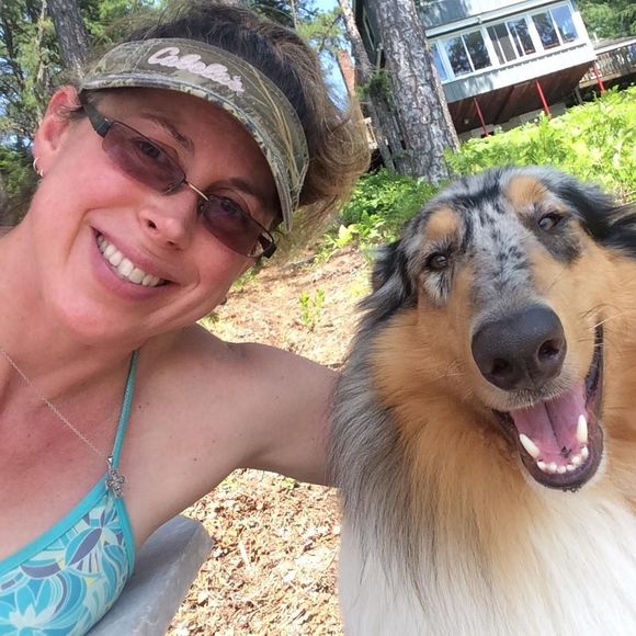 Meet your Posher, Lisa - Picture 1 of 1